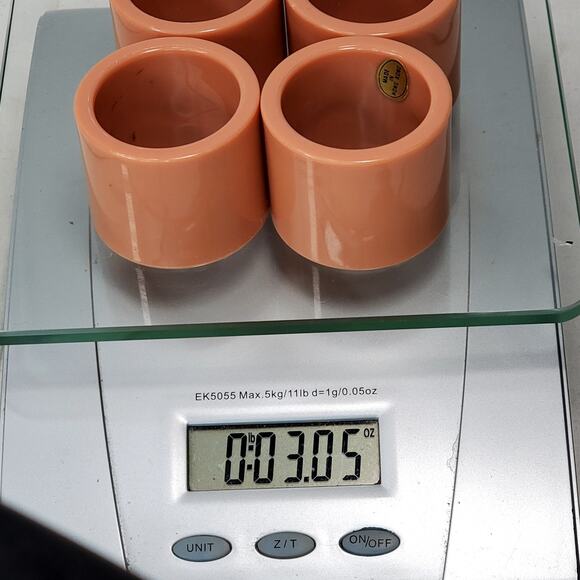 Lot of 4 Vtg Retro 1970s Light Rose Pink Round Melamine Napkin Rings Hong Kong - Picture 7 of 7